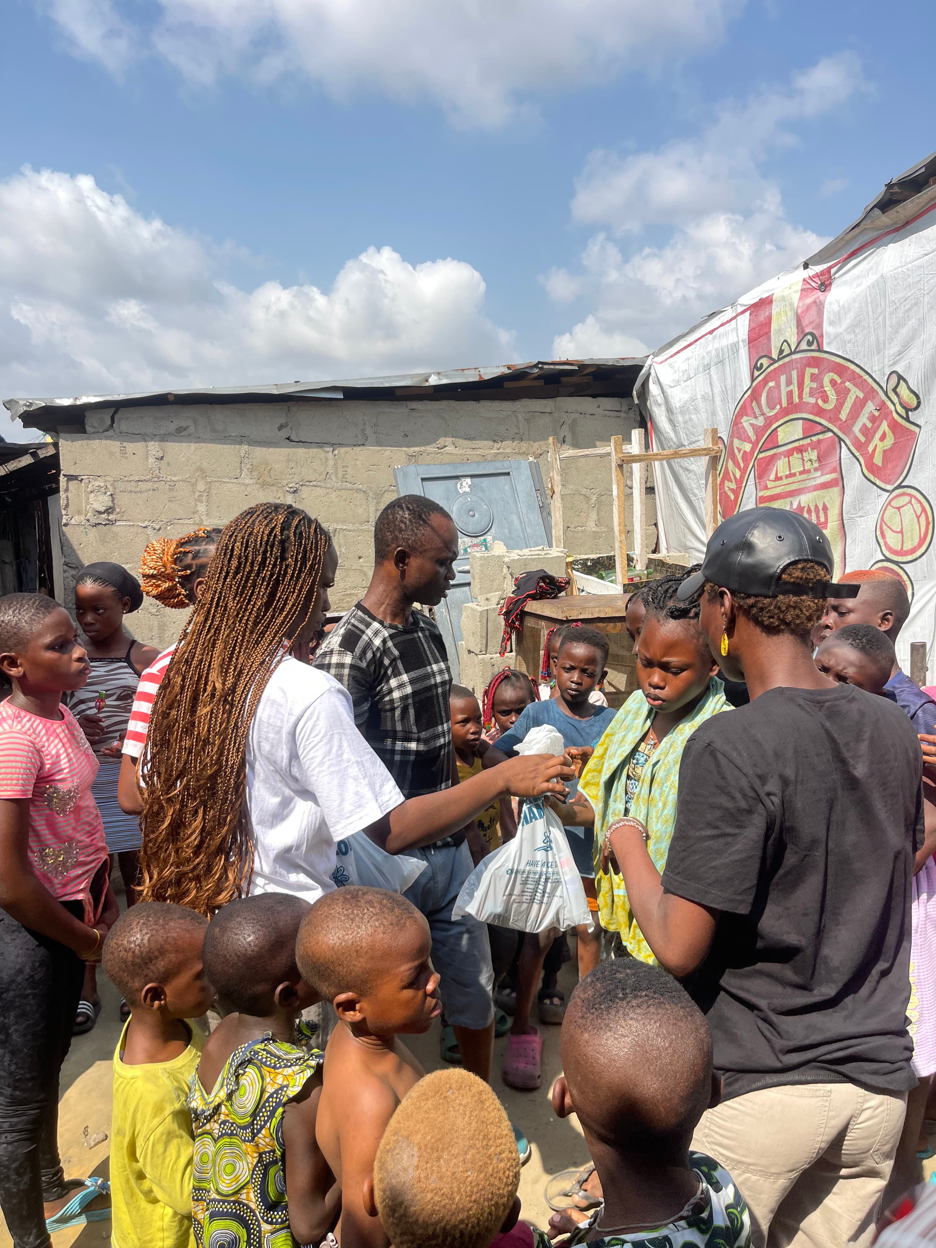 Food distribution at Share a Meal community event